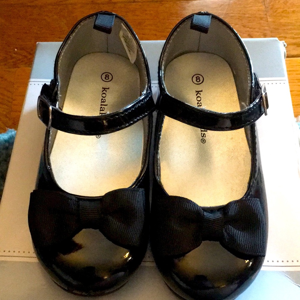 Koala Kids black patent leather Mary Janes 8